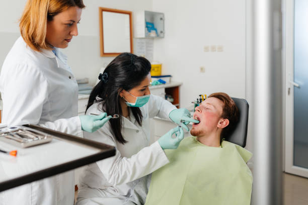 Best Emergency Root Canal Treatment in Saltillo, MS